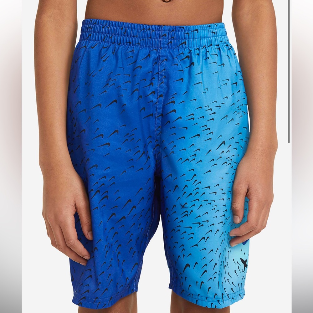Nike Boys Beach Volley 8” Swim shorts size small